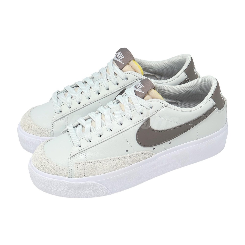 Nike Wmns Blazer Low Platform White Black Women Casual Shoes Sneakers DJ0292-004