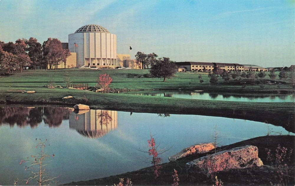 Founders Hall - Milton Hershey School - Hershey Pennsylvania PA - Postcard