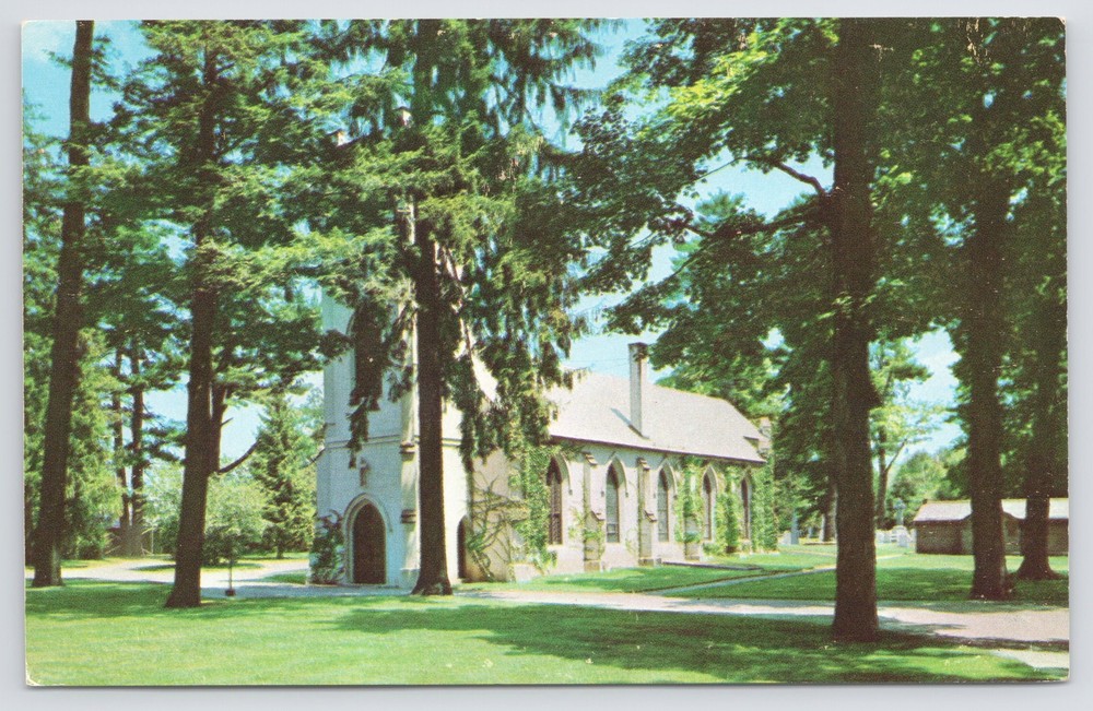 Hyde Park New York~Saint James Episcopal Church~Roosevelt~1950s Postcard