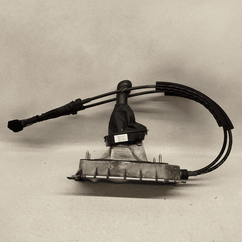 6R0711113NGC gear lever Skoda Fabia (6Y) 1.4 16V (74Kw) Ber. 5p/b/1390cc