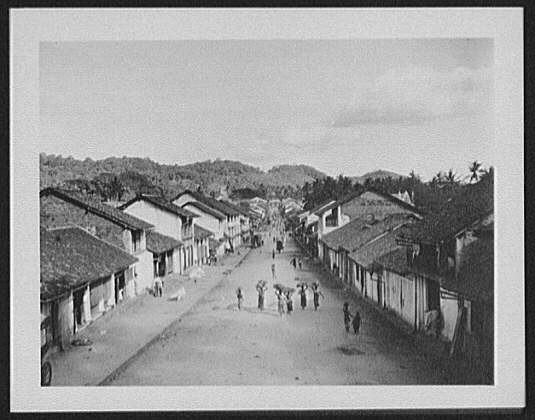 Street Scene,Kandy,Sri Lanka,1895,William Henry Jackson,Photographer,Buildings