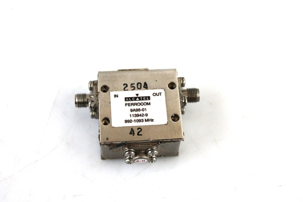 ALCATEL 113942-9 9A98-01 992-1093MHz SMA RF Isolator