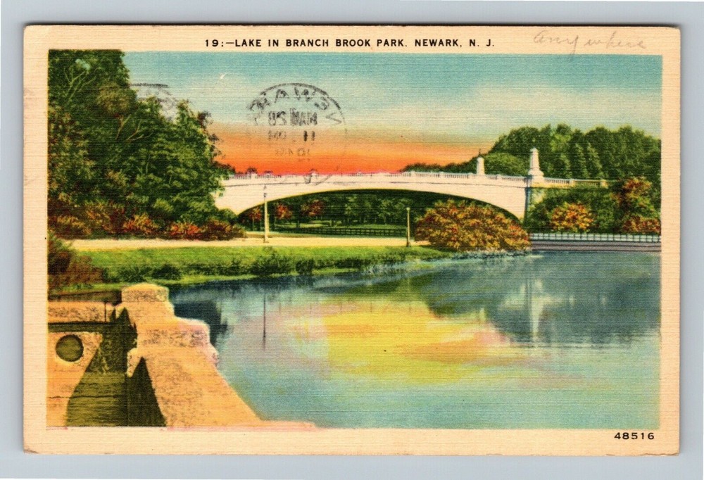 Newark, NJ-New Jersey, Lake, Bridge, Branch Book Park, c1945 Vintage Postcard