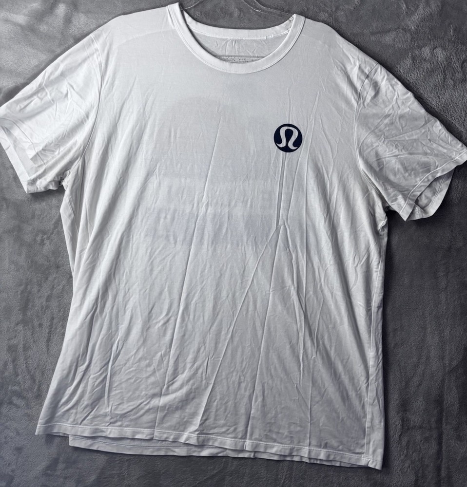 Lululemon Athletic Training T-Shirt Men’s XL Los Angeles Be All In Gym Stretch