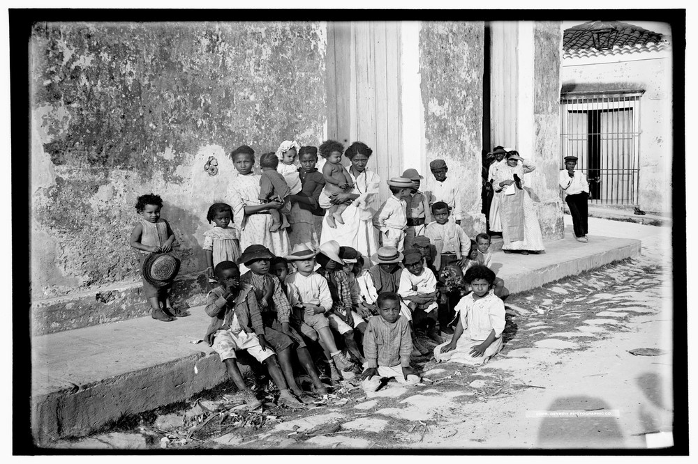 Decoration Poster.Wall art decor.Home interior.1900 Cuba B&W Photograph.11253