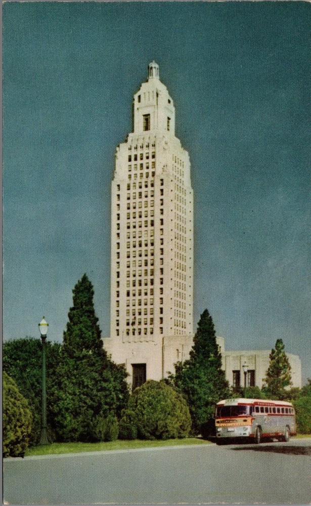 Louisiana State Capitol Baton Rouge Continental Trailways Bus Postcard