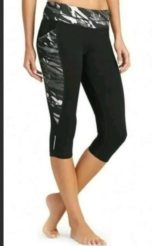 ATHLETA Spliced Fire Be Capri Crop Pants Athletic Camo 721712 Size M