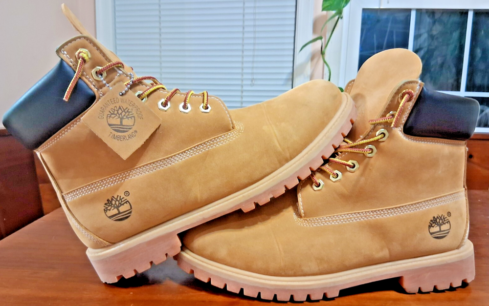 Timberland Men's Size 9.5 Wheat Suede Original Boots