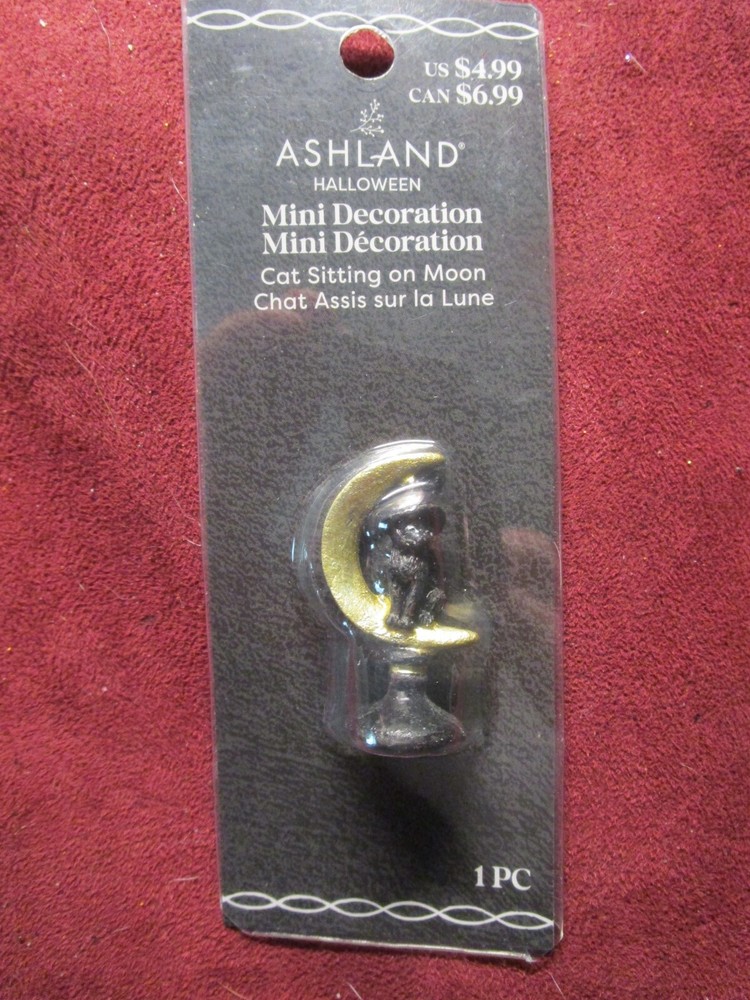 Ashland Halloween Tiny Treasures, Cat Sitting on Moon  2024  NEW
