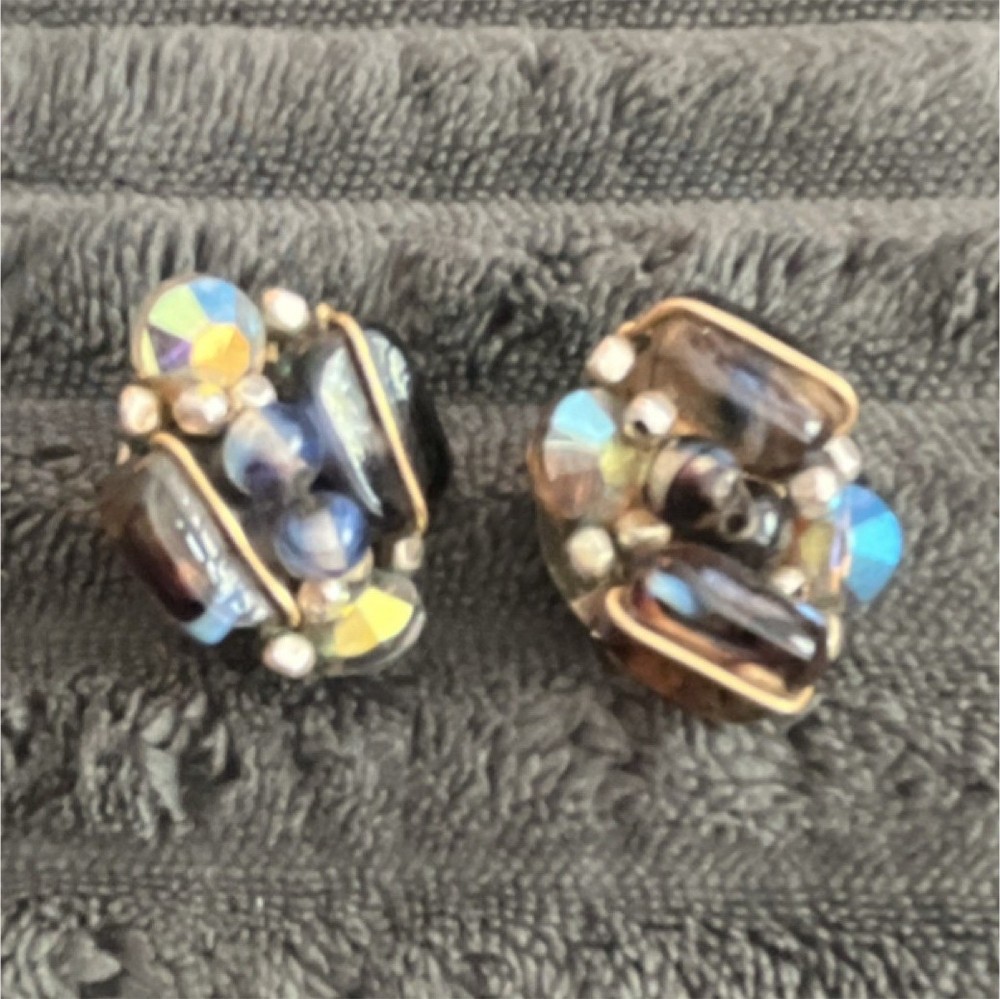 Vintage Cluster Beaded Multicolor Glass Clip-On Earrings Fashion Jewelry