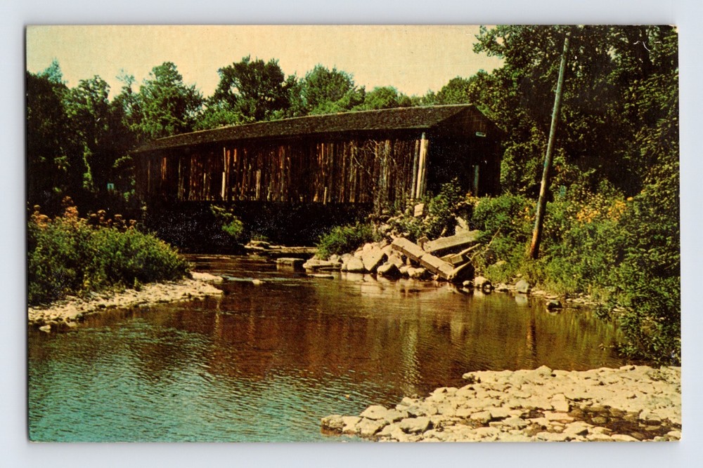 Postcard Ohio Ashtabula OH Covered Bridge Blaine Road 1960s Unposted Chrome