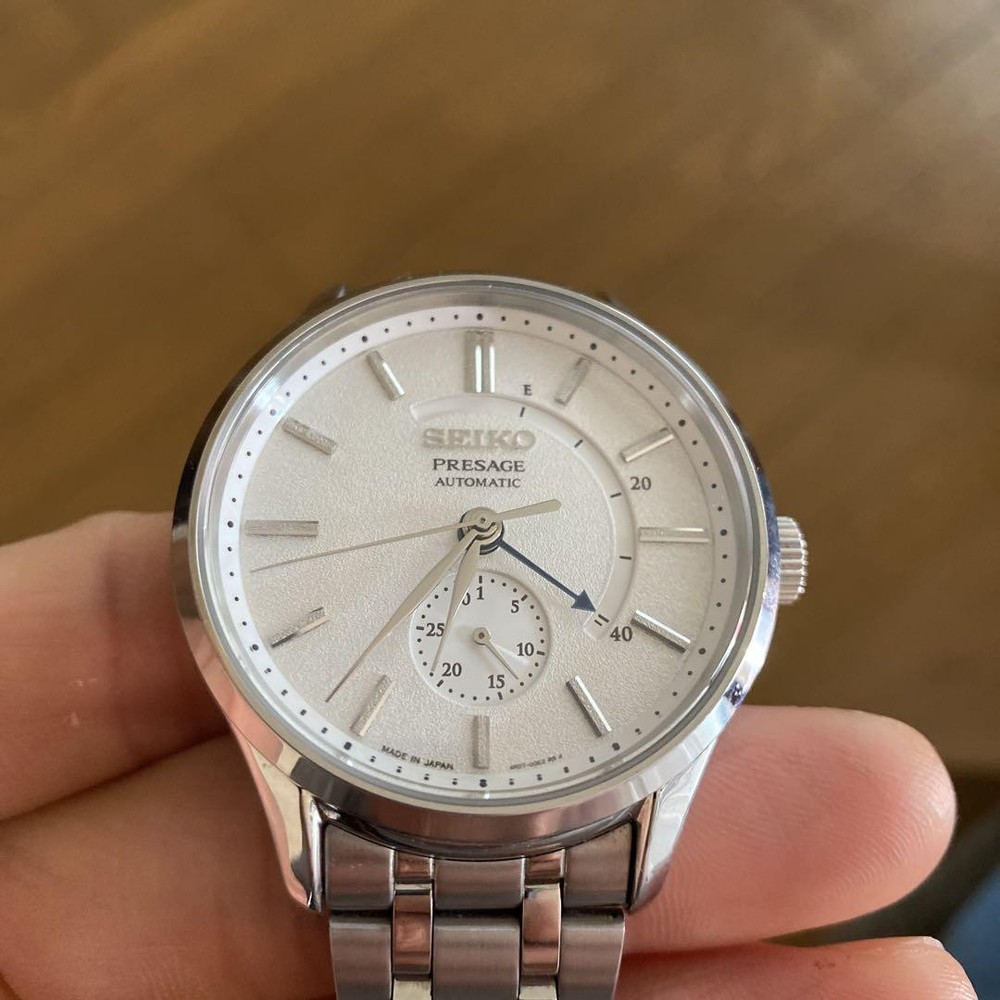 Seiko Presage Automatic Men's Watch with Elegant Design