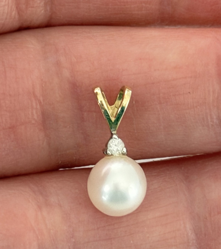 14K Yellow Gold  Pendant 6.5MM Pearl & Diamond Small Petite Charm Pendant