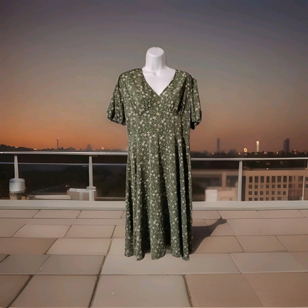 Droimp Women's Sage Green Floral Print Dress  Sz Large(40-42).