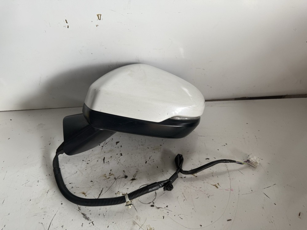 2023-2025 Honda HR-V HRV Left LH Mirror 6 Wire No Blind 76258-3W0-A92 OEM 3626