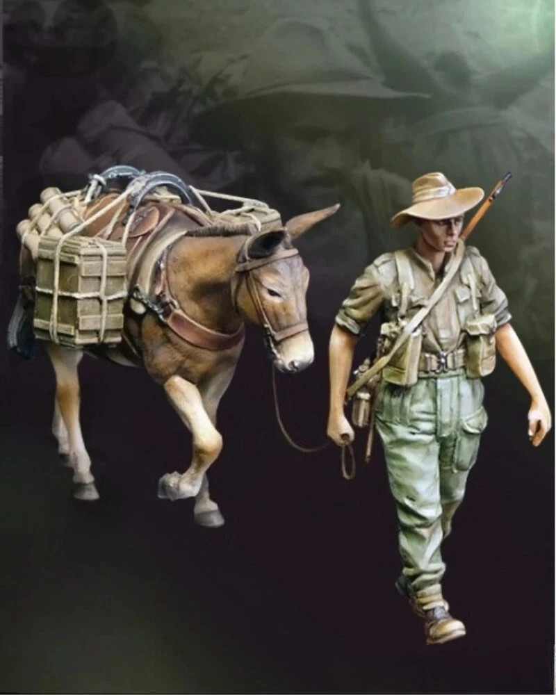 1/35 Resin Model Kit WWII British Special Force With Mule Unassembled Unpainted