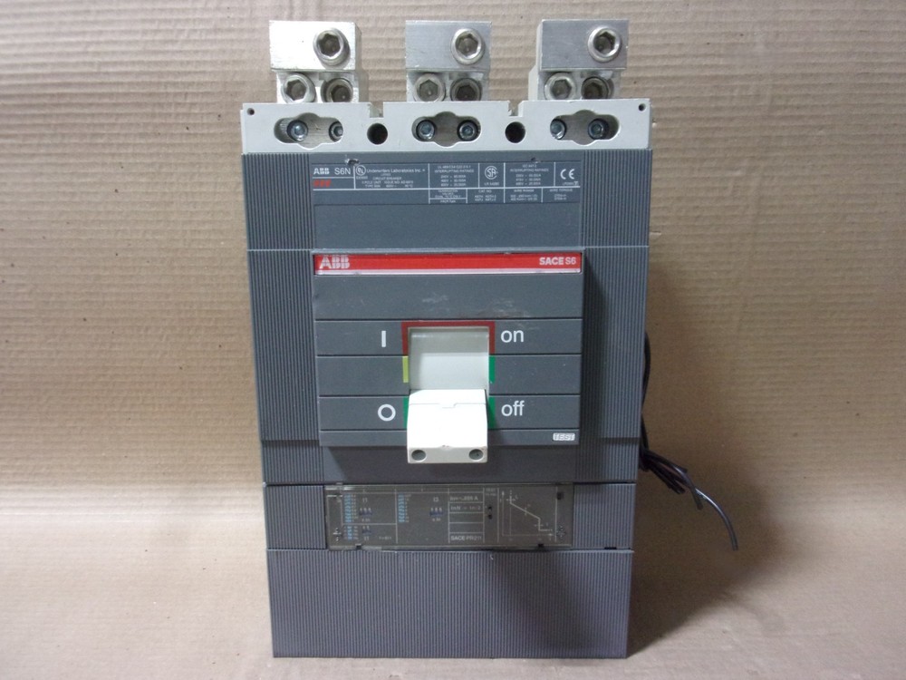 ABB S6N SACE S6 3 Pole 800 Amp 600V Shunt Trip & AUX Circuit Breaker Flawed #22