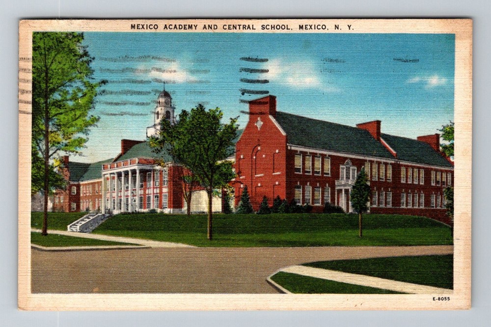 Mexico, NY-New York, Academy and Central School Building Vintage c1946 Postcard