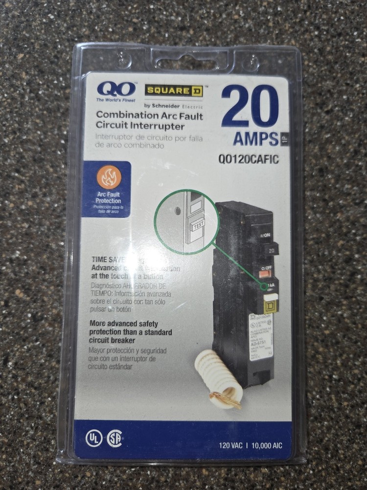 Square D QO120CAFIC 20 AMP Combination Arc Fault Circuit Interrupter - New A14