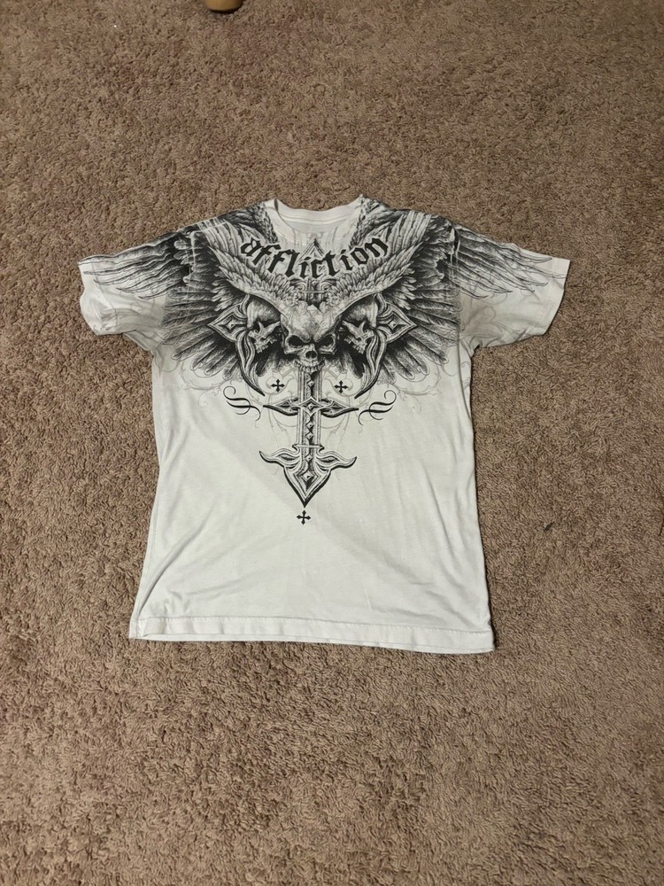Affliction T Shirt Mens Medium White Black Skull Big Wings AOP Distressed Thin