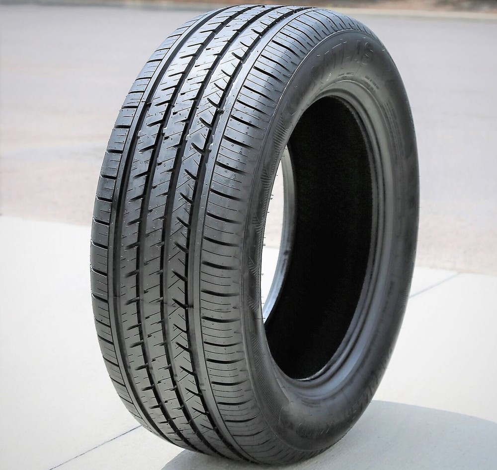 Tire Atlas Paraller 4x4 HP 255/70R18 113T AS A/S All Season Tire