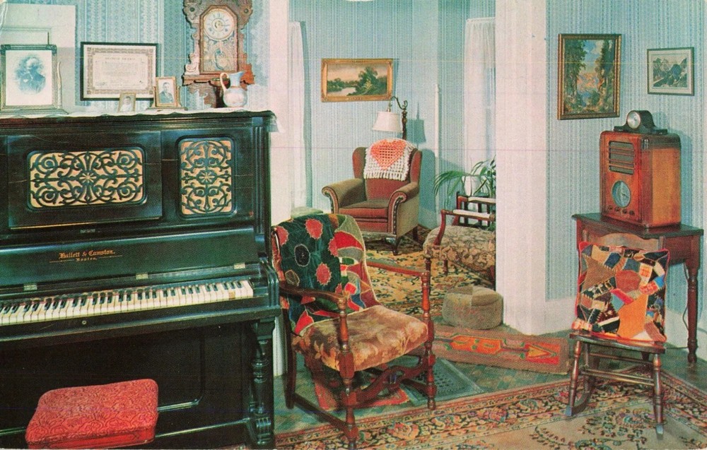 Piano in Parlor of Eisenhower Home - Abilene Kansas KS - Postcard