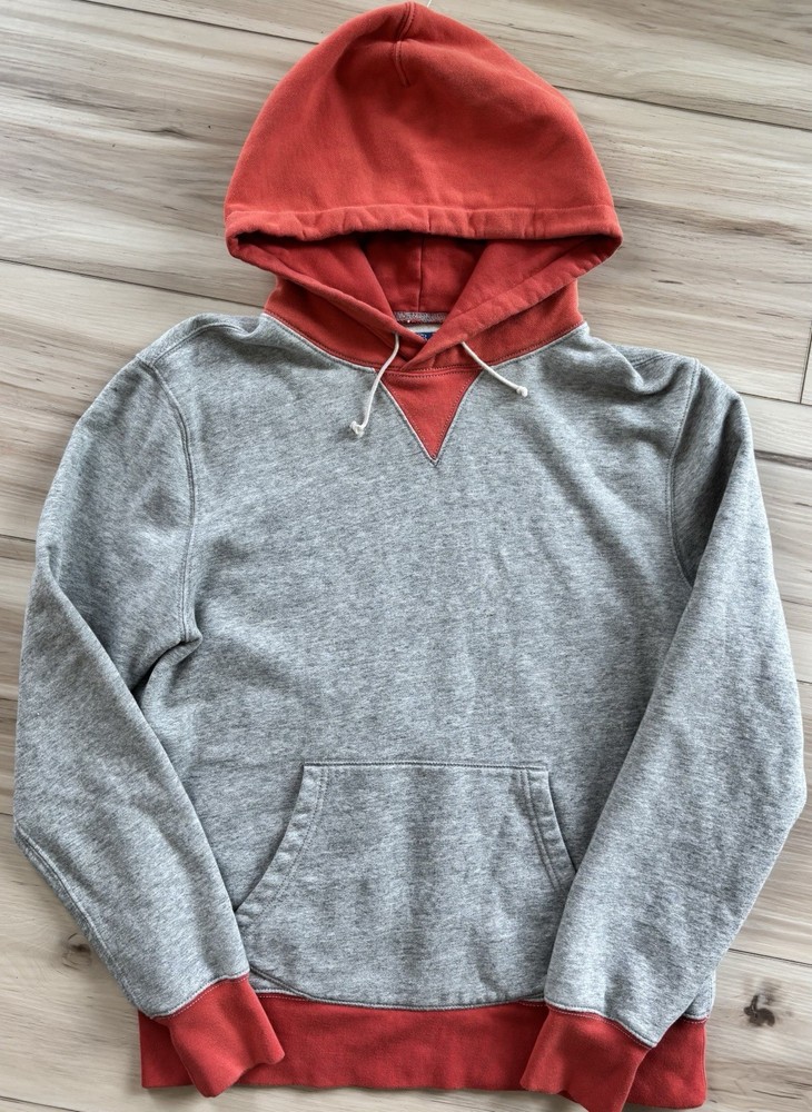 Women’s J. crew Vintage Fleece Sweatshirt, Medium. Light Grey & Orange. ￼