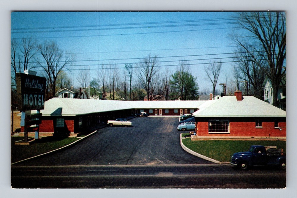 Richmond IN-Indiana Holiday Motel Vintage Postcard