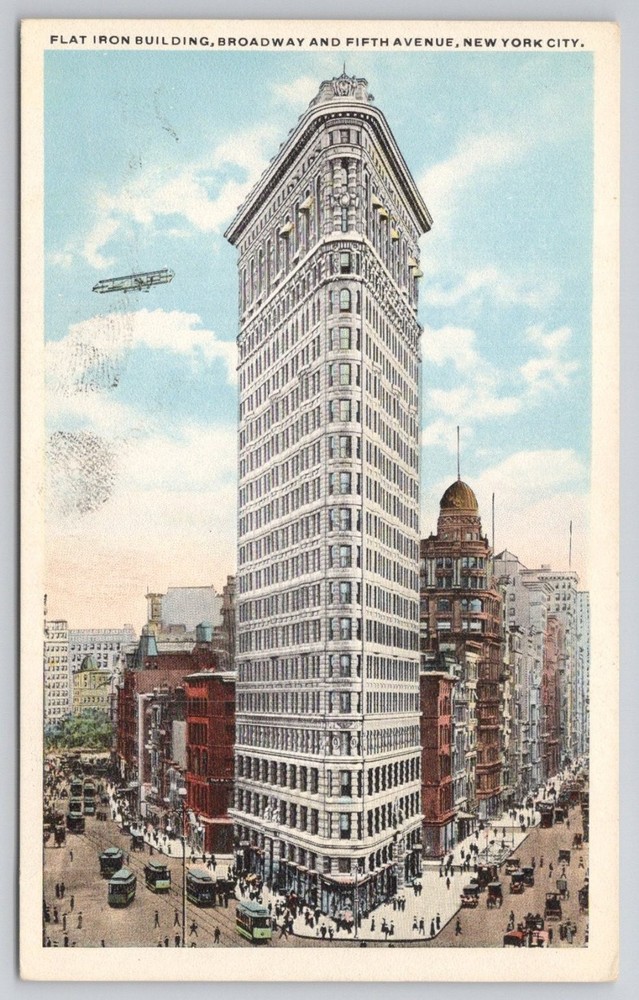 Flat Iron Building NYC Postcard American Art Publishing Early 1900s Dirigible