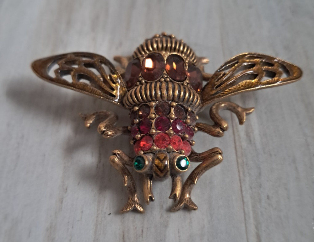 Vintage Joan Rivers Queen Bee Large Enamel Crystal Rhinestone Brooch Pin