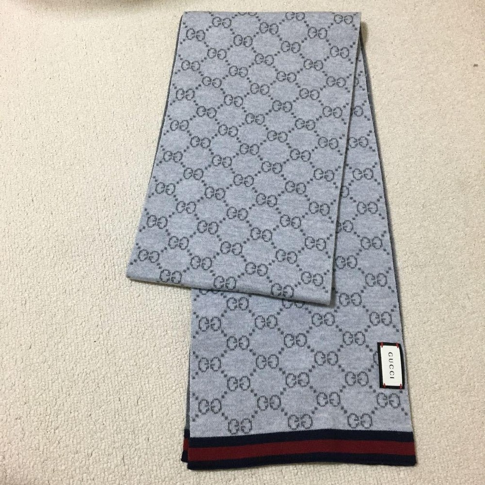 Gucci Unisex Wool Logo Muffler with Minor Stain Pre-Cleaned