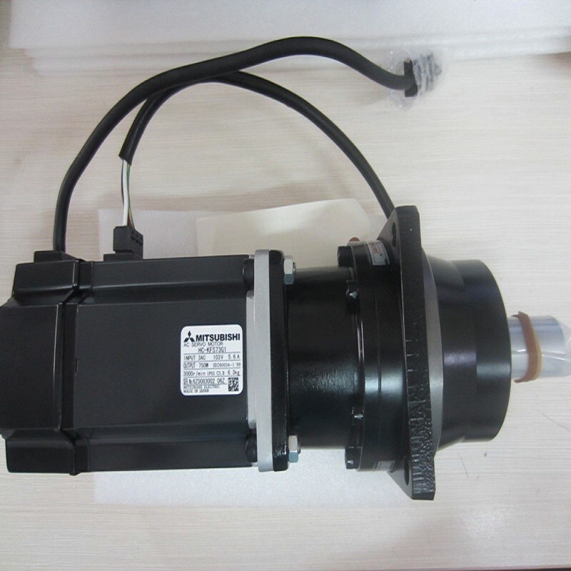NEW MITSUBUSHI HC-MFS73G1 AC SERVO MOTOR HCMFS73G1 EXPEDITED SHIPPING #F22