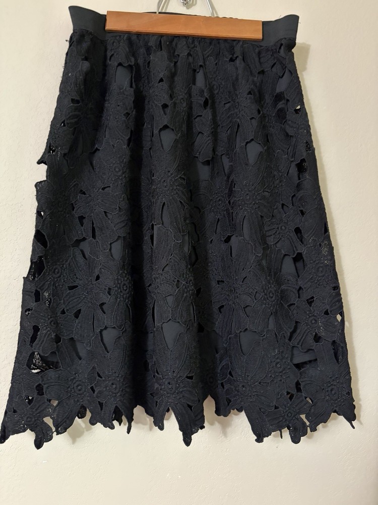 Xhilaration Black Floral Guipure Lace A-Line Skirt Women’s Size Medium