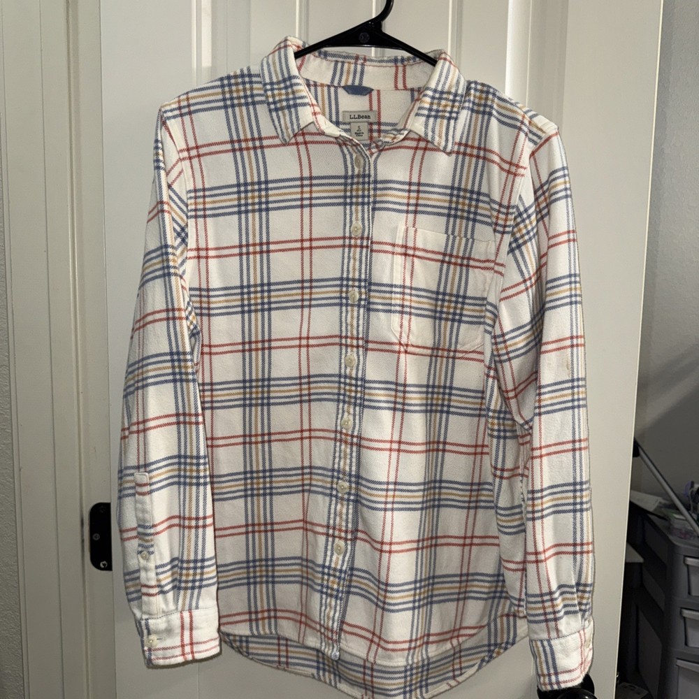 L.L.Bean Flannel Plaid Shirt Cream Blue Red Long Sleeve Women’s Size SP