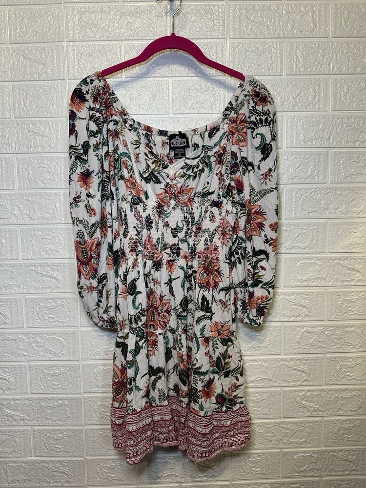 Angie Boho Floral Peasant Dress Women’s Medium White Multicolor 3/4 Sleeve