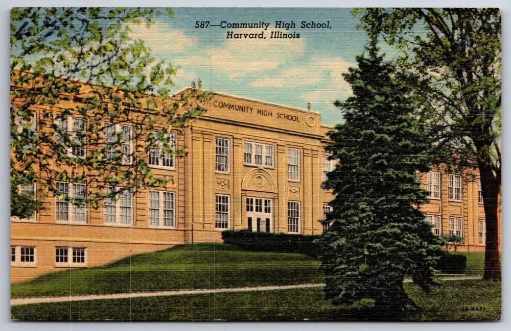 Harvard Illinois~Community High School Bldg Front View~Lawn~1940s Linen Postcard