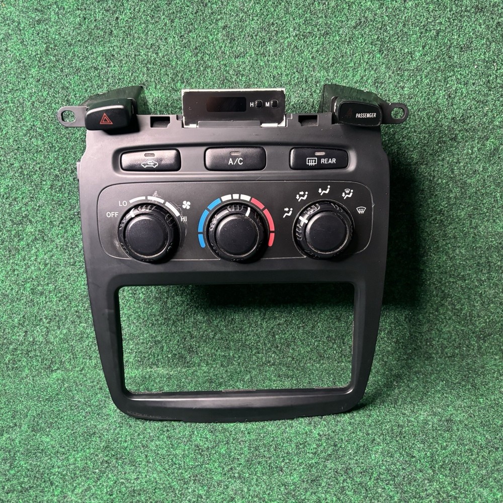 2001-2007 TOYOTA HIGHLANDER MANUAL A/C CLIMATE CONTROL DASH BEZEL 84010-48091