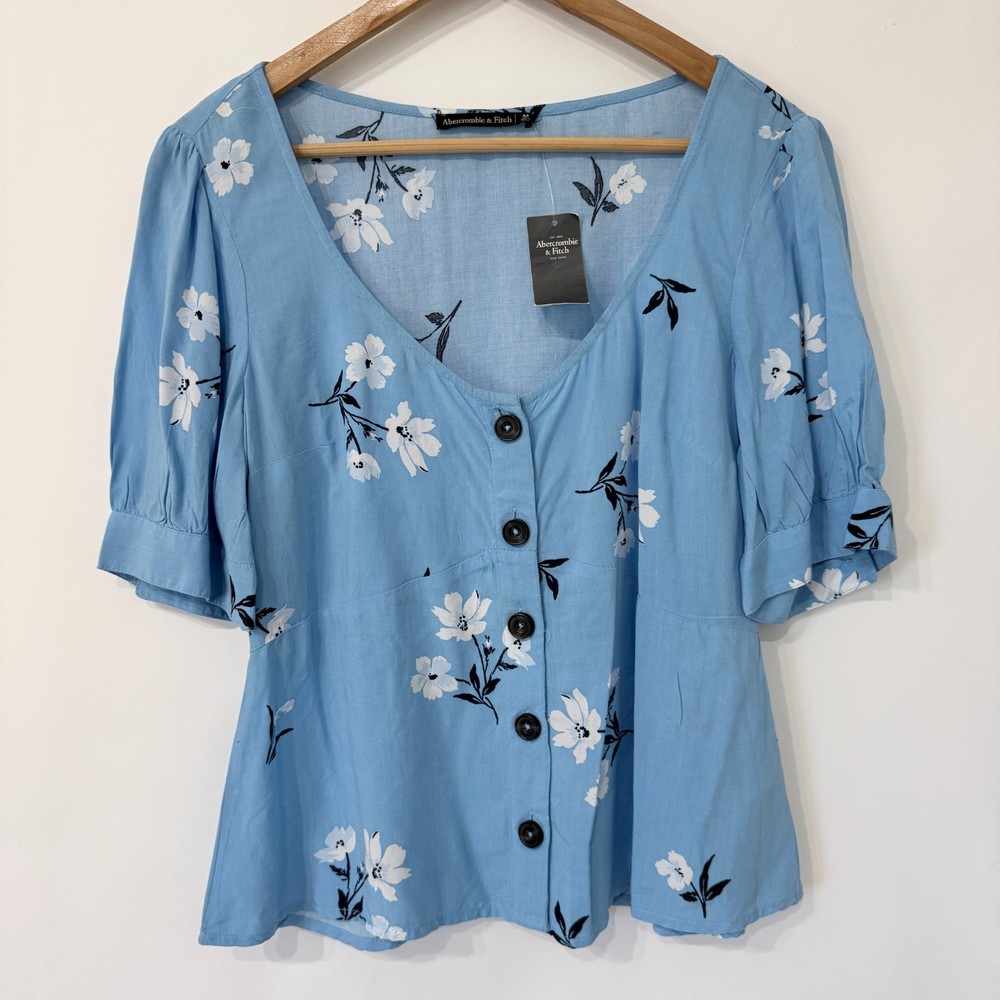 Abercrombie & Fitch Blue Floral Button Up Blouse Size M Cottagecore Feminine