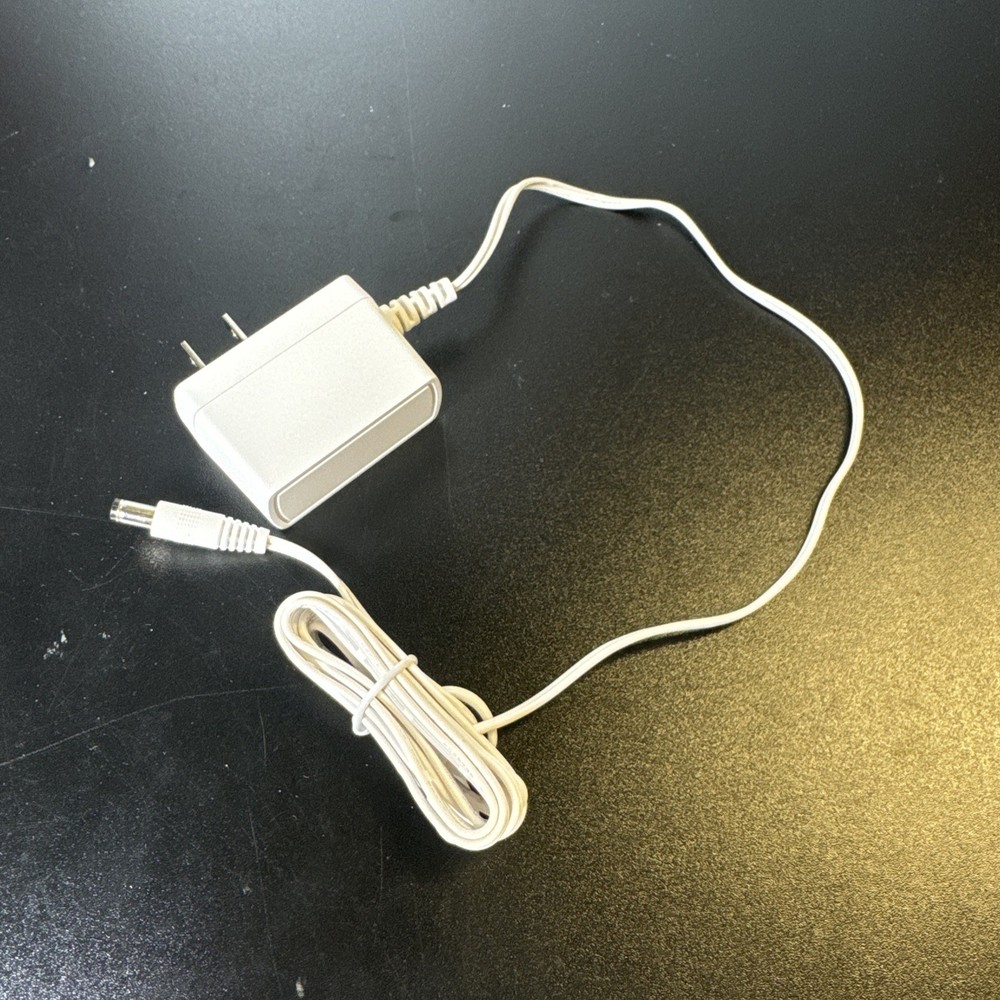 GOVEE E036-1E120300HU AC Power Adapter for LED Strip Lights-image