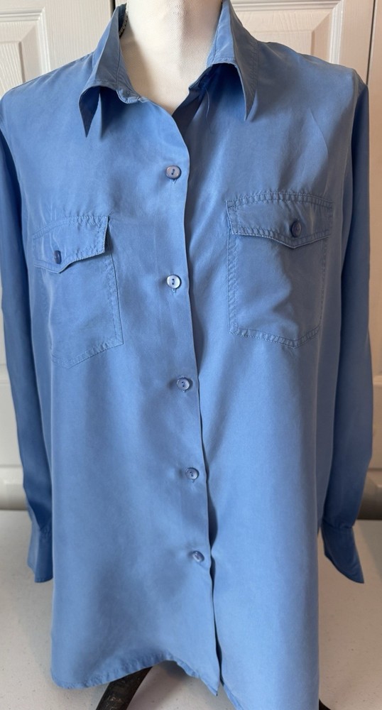 Women’s The TravelSmith 100% Silk Blouse Blue Large EUC Vacation Ready