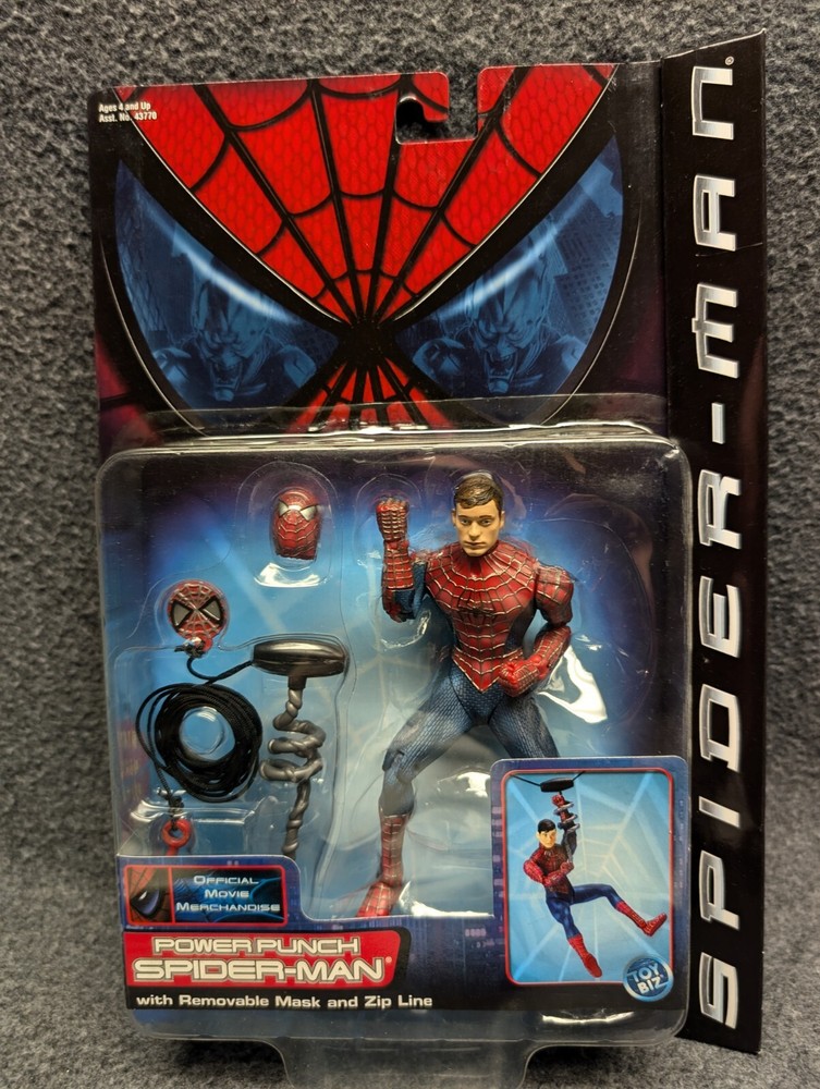 2002 ToyBiz Marvel Series 3 Spider-Man Power Punch Mask with Zip Line Action Figure