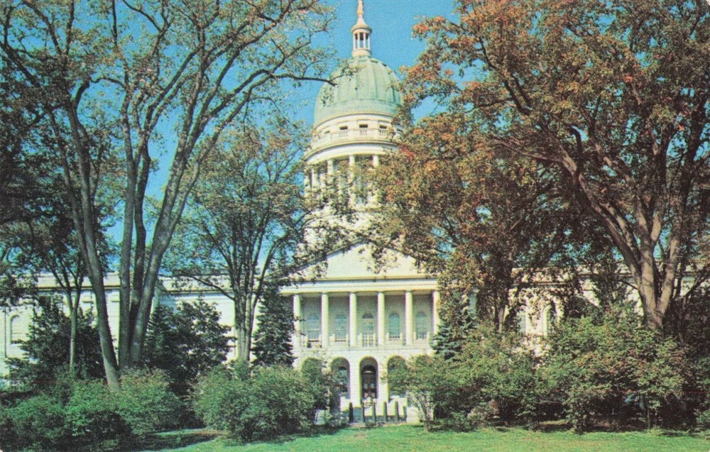 State Capitol Building - Augusta Maine ME - Postcard