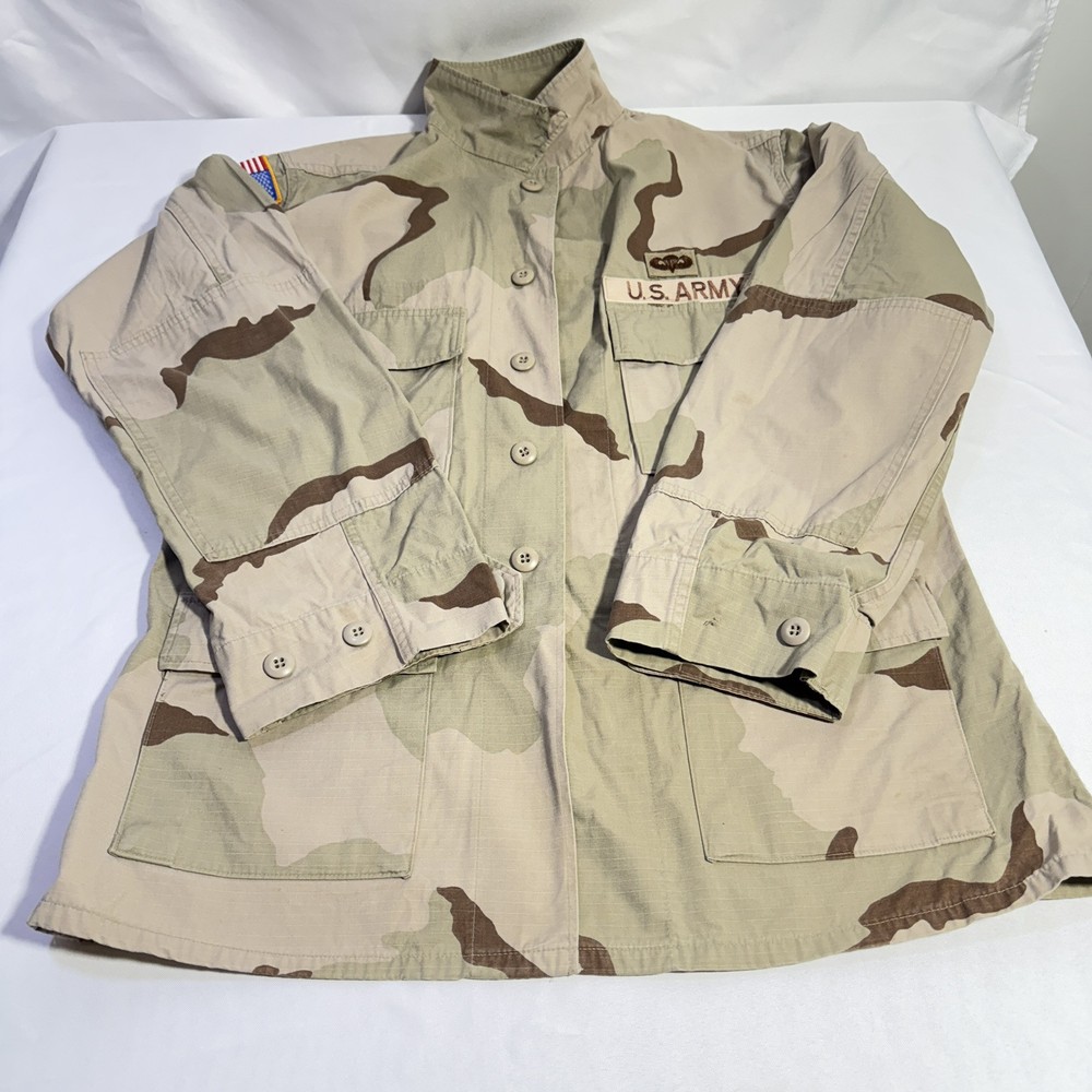 US Military Issued Jacket Mens Sz M Large Buttons Camo Desert Storm Combat Army