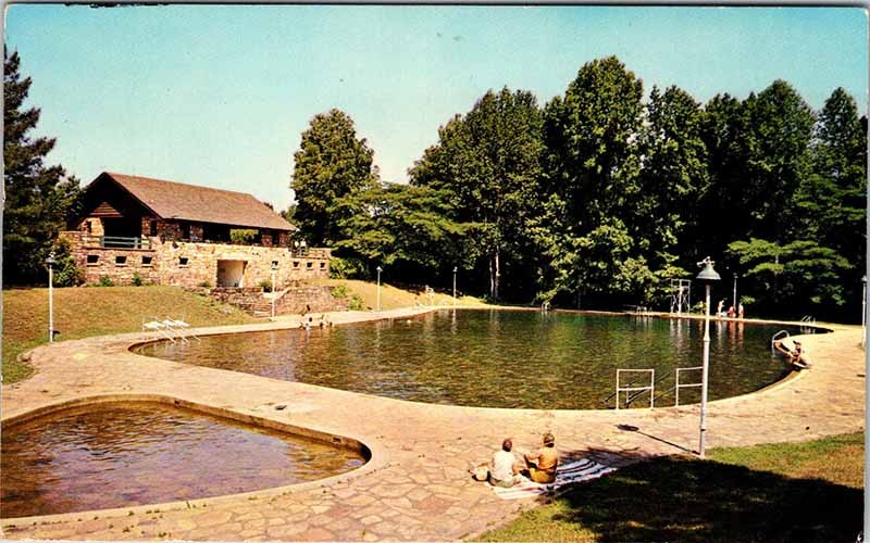 Postcard SWIMMING POOL SCENE Pine Mountain Georgia GA m/09 AK0392