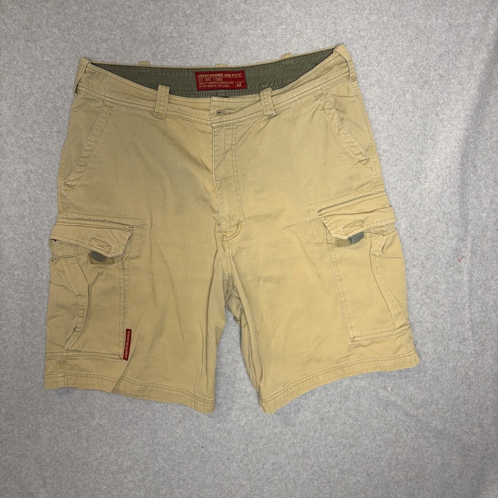 Abercrombie & Fitch paratrooper  Men's brown Cargo Shorts Distressed 38