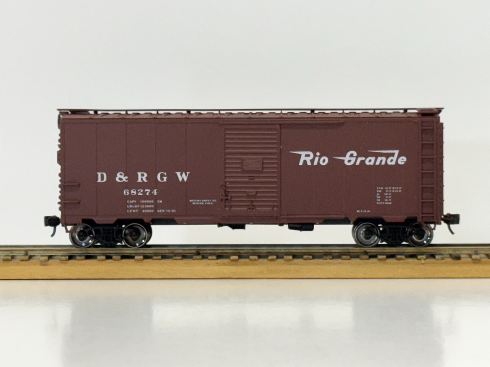 HO scale,ACCURAIL,Denver & Rio Grand Western,Brown 40’ PS-1 Boxcar #D&RGW-68274