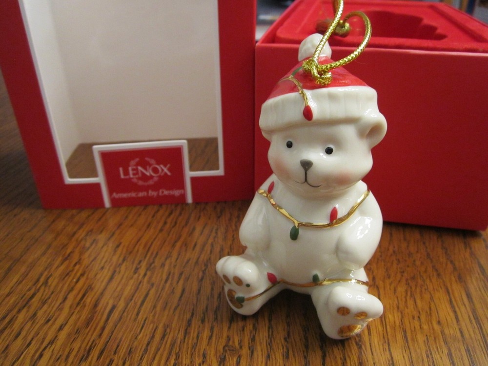 Lenox Christmas Ornament Tangled Christmas Bear 3.5