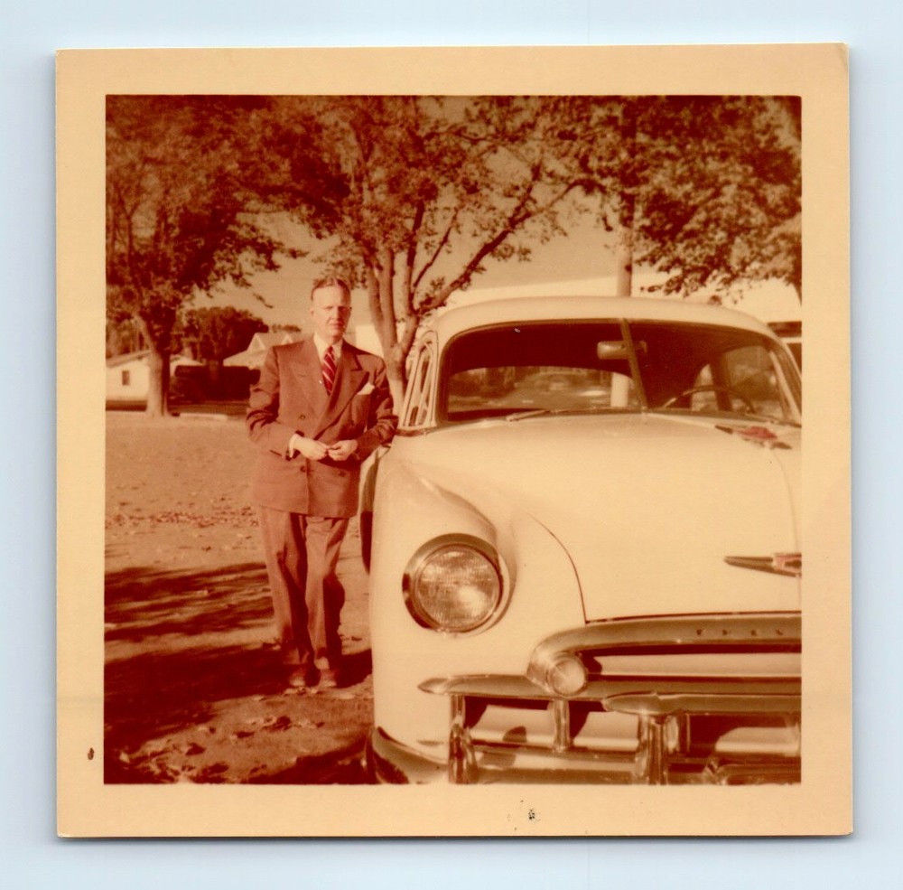Old Vintage Square Color Photo SOLO MAN SUIT CLASSIC CAR 1950 CHEVROLET PIC