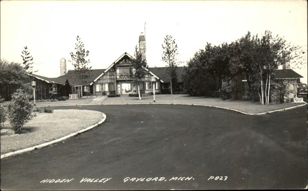 RPPC Gaylord Michigan Hidden Valley Resort 1950 real photo postcard