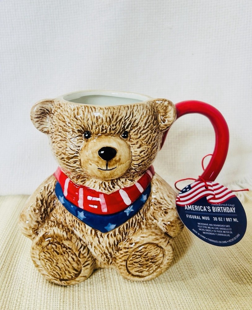 ❤️🤍💙NWT Ceramic Americana Bear Themed Mug
